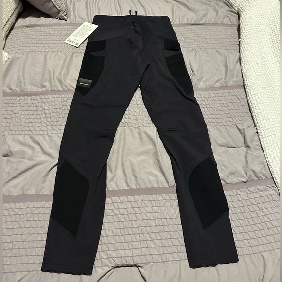 Lululemon Leggings - Hiking Tight - Picture 8 of 12